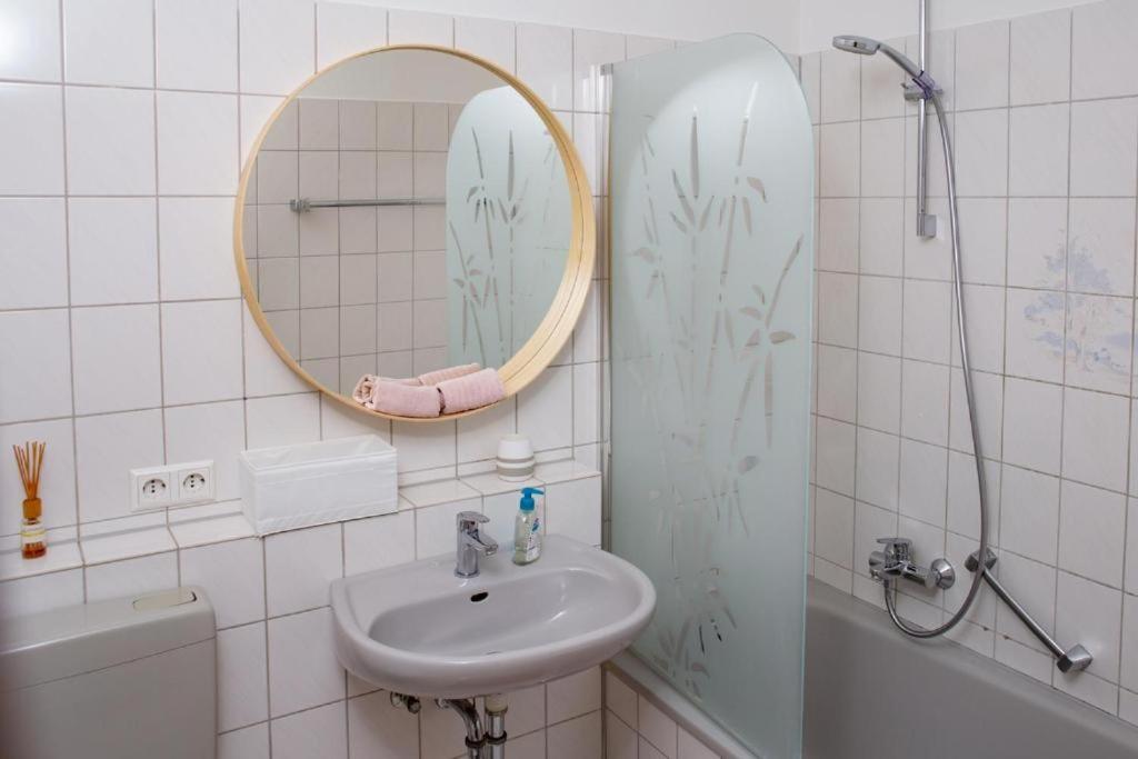 Apartment12 Зинген Экстерьер фото